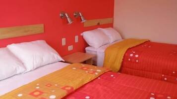 Twin Room | In-room safe, free WiFi, bed sheets