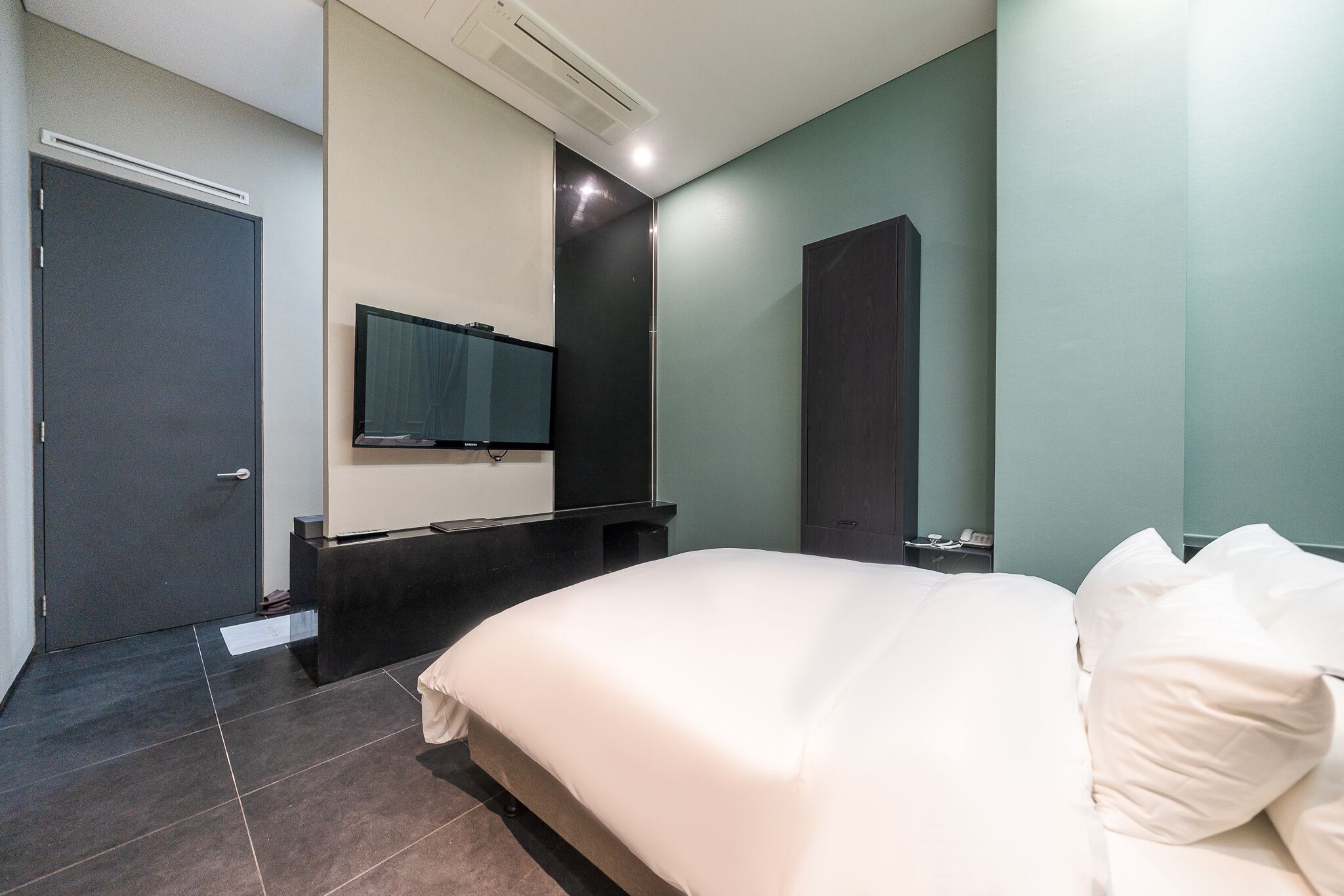 Photo - Starhills Hotel