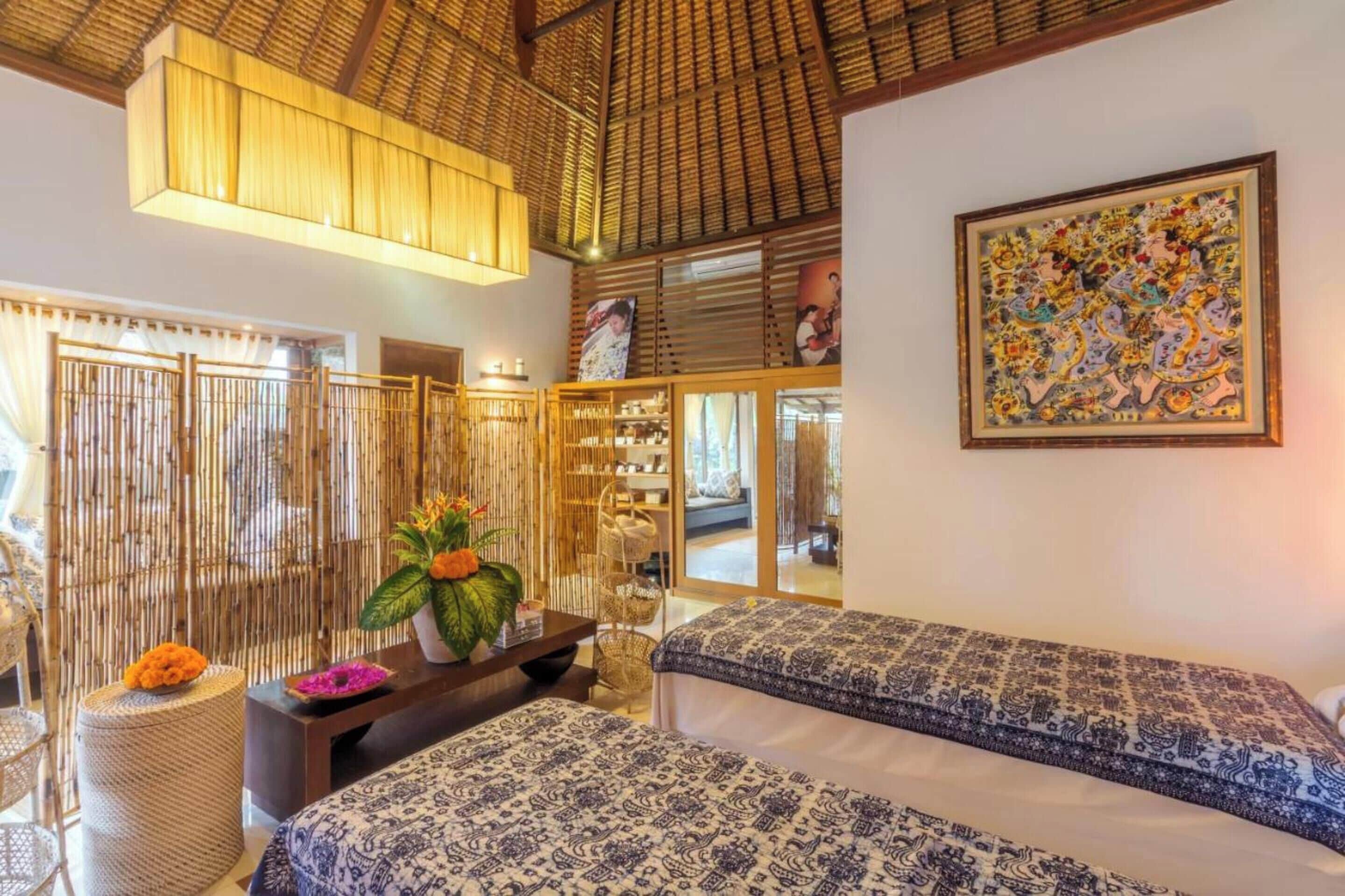 Photo - Puri Taman Sari Resort