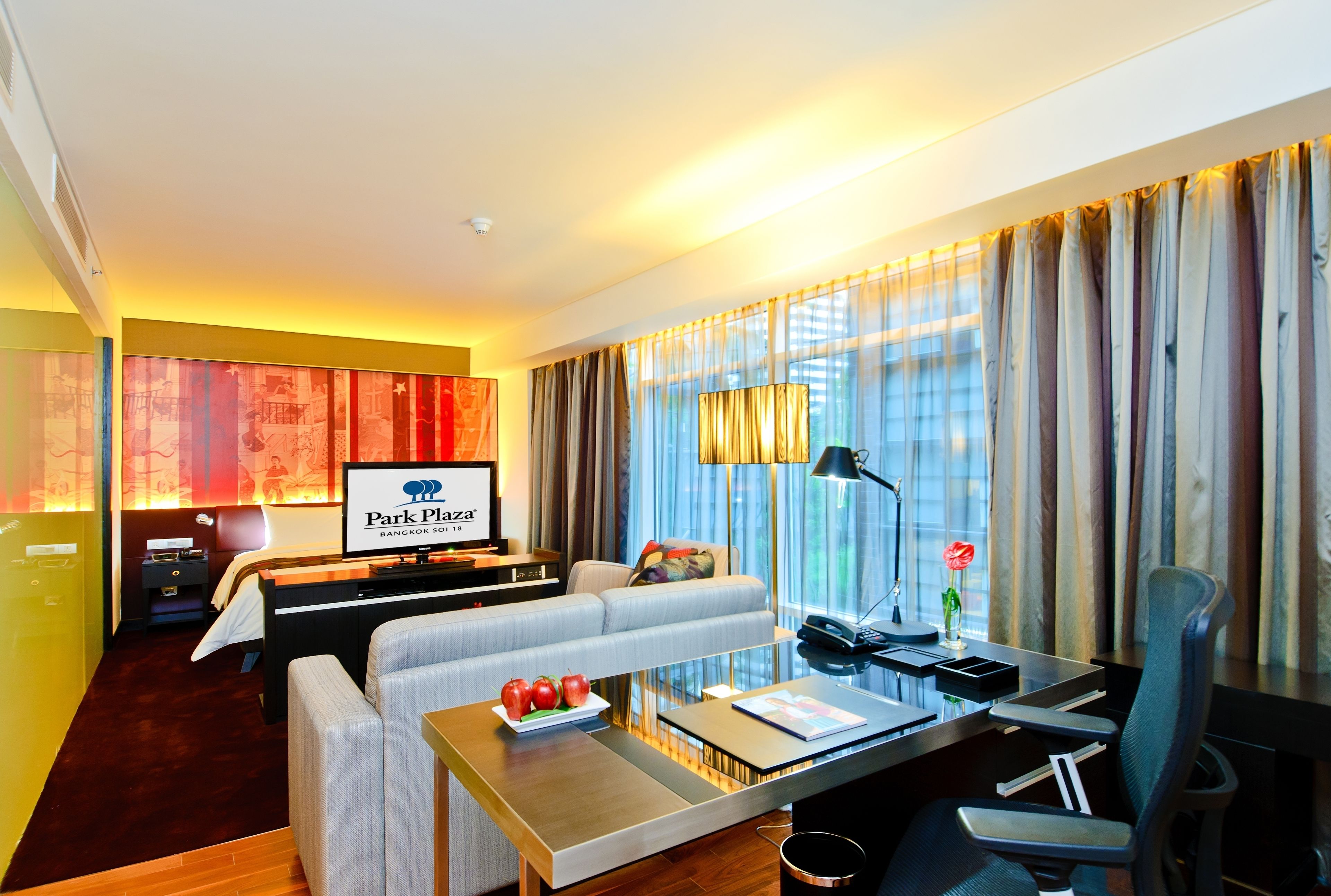 minibar, in-room safe, desk, blackout curtains