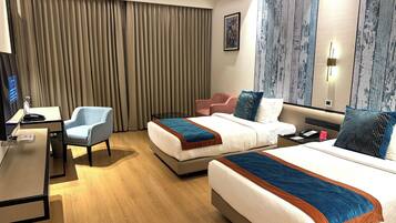 In-room safe, desk, iron/ironing board, cots/infant beds