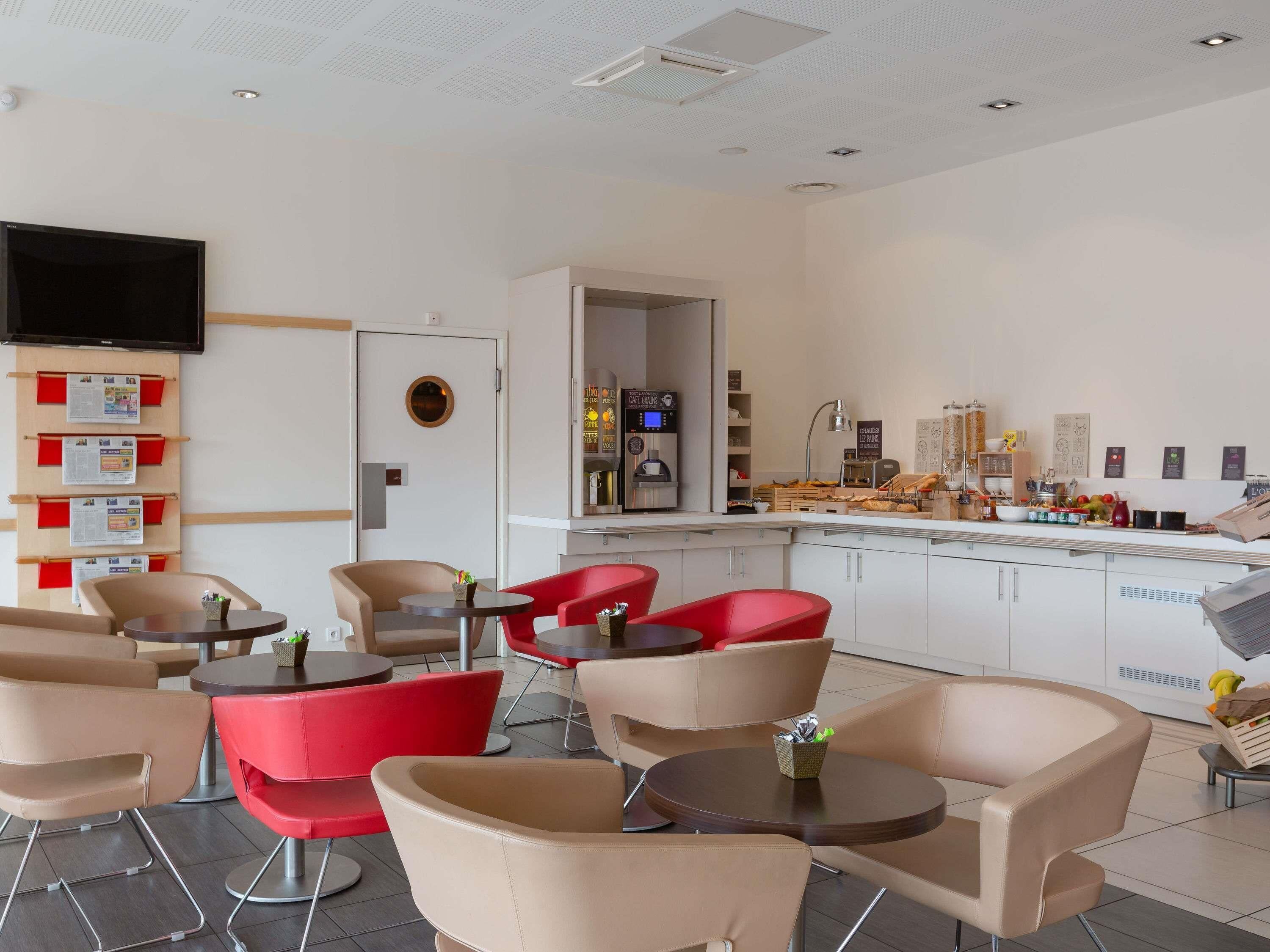 每日供应自助式早餐（每人 EUR 12.90）