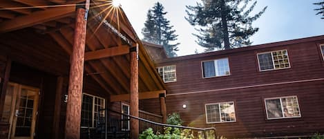 Majoituspaikan julkisivu