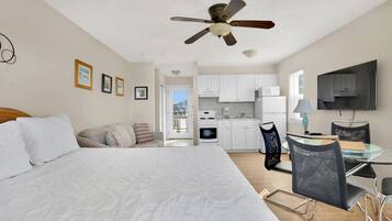 Estudio Deluxe, vistas a la bahía | Wifi gratis y ropa de cama