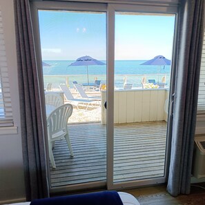 Deluxe Studio, Bay View | Terrace/patio