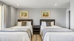 Elite Studio - A Wave Inn (Montauk)