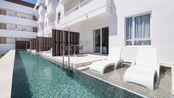 Apartment, 1 Bedroom, Terrace (swim up) | 1 bedroom, desk, iron/ironing board, free WiFi