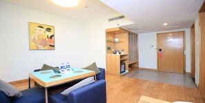 ห้องสวีท (Japanese) | ห้องพักตกแต่งอย่างมีเอกลักษณ์, ผ้าม่านกันแสง, Wi-Fi ฟรี, ทางสำหรับรถเข็น