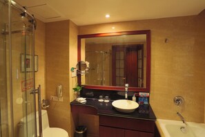 Free toiletries, hair dryer, bathrobes, slippers