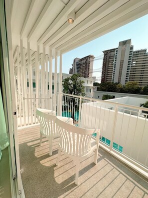 Deluxe Pool View - Prima Hotel Pattaya (Pattaya)