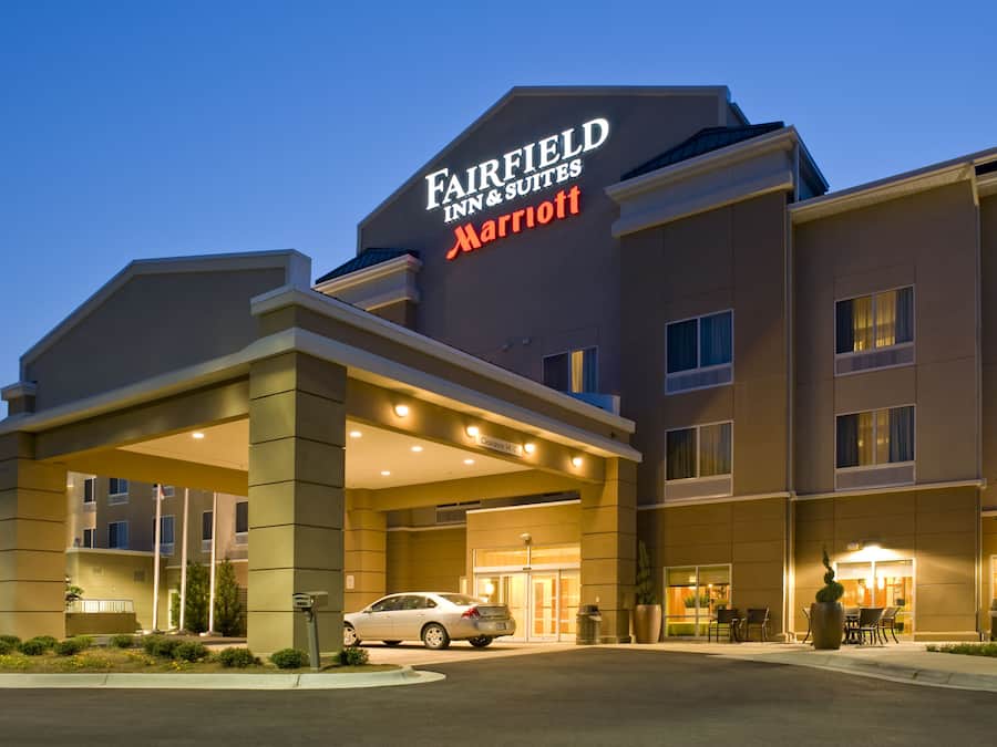 Fasade – kveld/natt