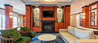 Fairfield Inn & Suites Columbus