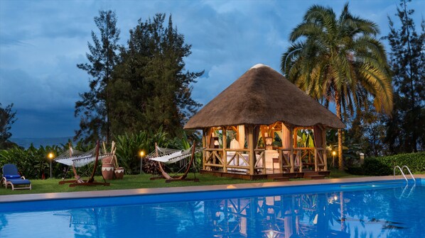 美體療程、臉部療程、1 間療程室