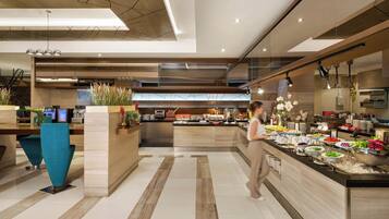 Daily buffet breakfast (THB 590 per person)