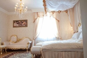 TV - Royal Sun Geneva (Truskavets)