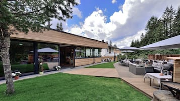 ์ผ๊ด์ ํ
๋ผ์ค