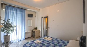 In-room safe, desk, free cribs/infant beds - Hotel Continental (Pesaro)