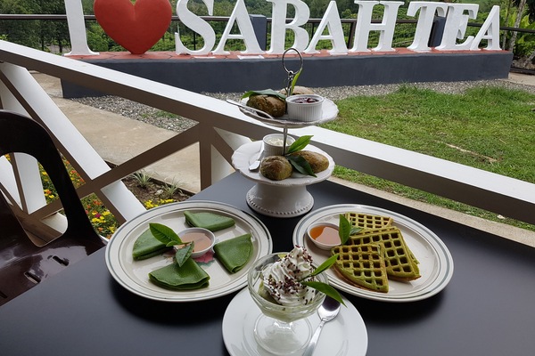 Daily local cuisine breakfast for a fee