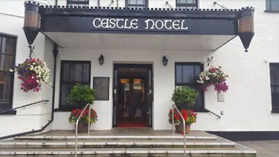 Castle Hotel