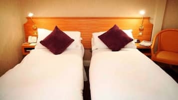 Classic Triple Room | Premium bedding, individually decorated, individually furnished, desk