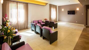 Sala de estar en el lobby