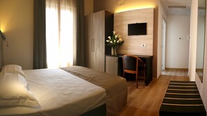 Frette Italian sheets, minibar, in-room safe, desk - Lory (Chianciano Terme)
