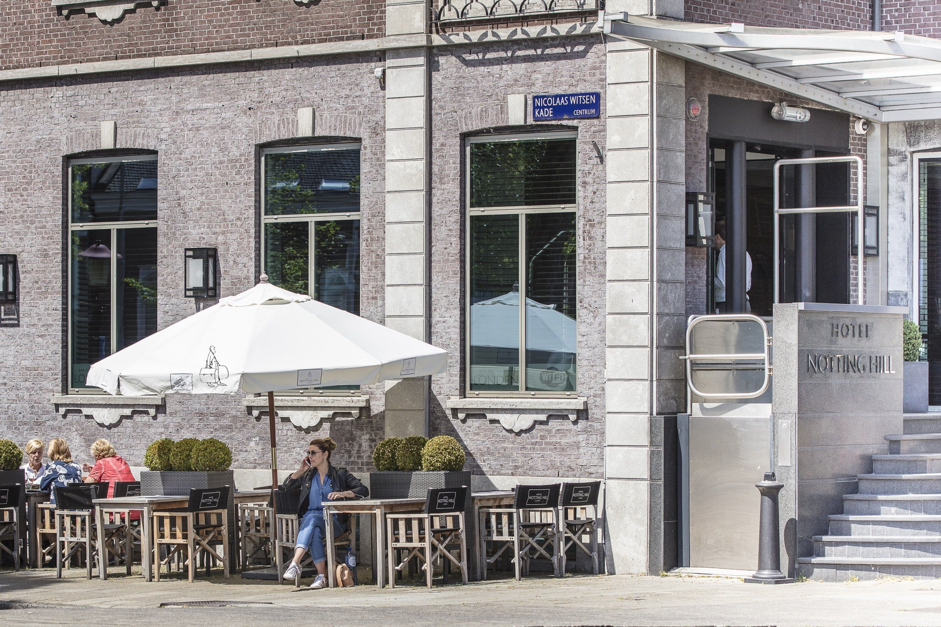 Tiện nghi, dịch vụ nơi lưu trú