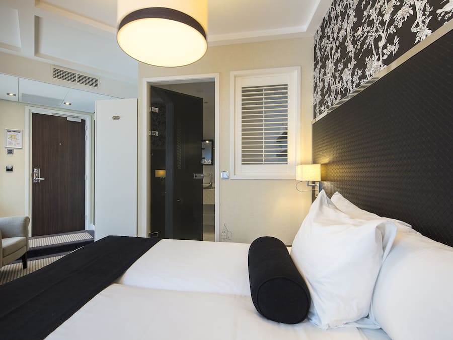 Premium bedding, Select Comfort beds, in-room safe, desk