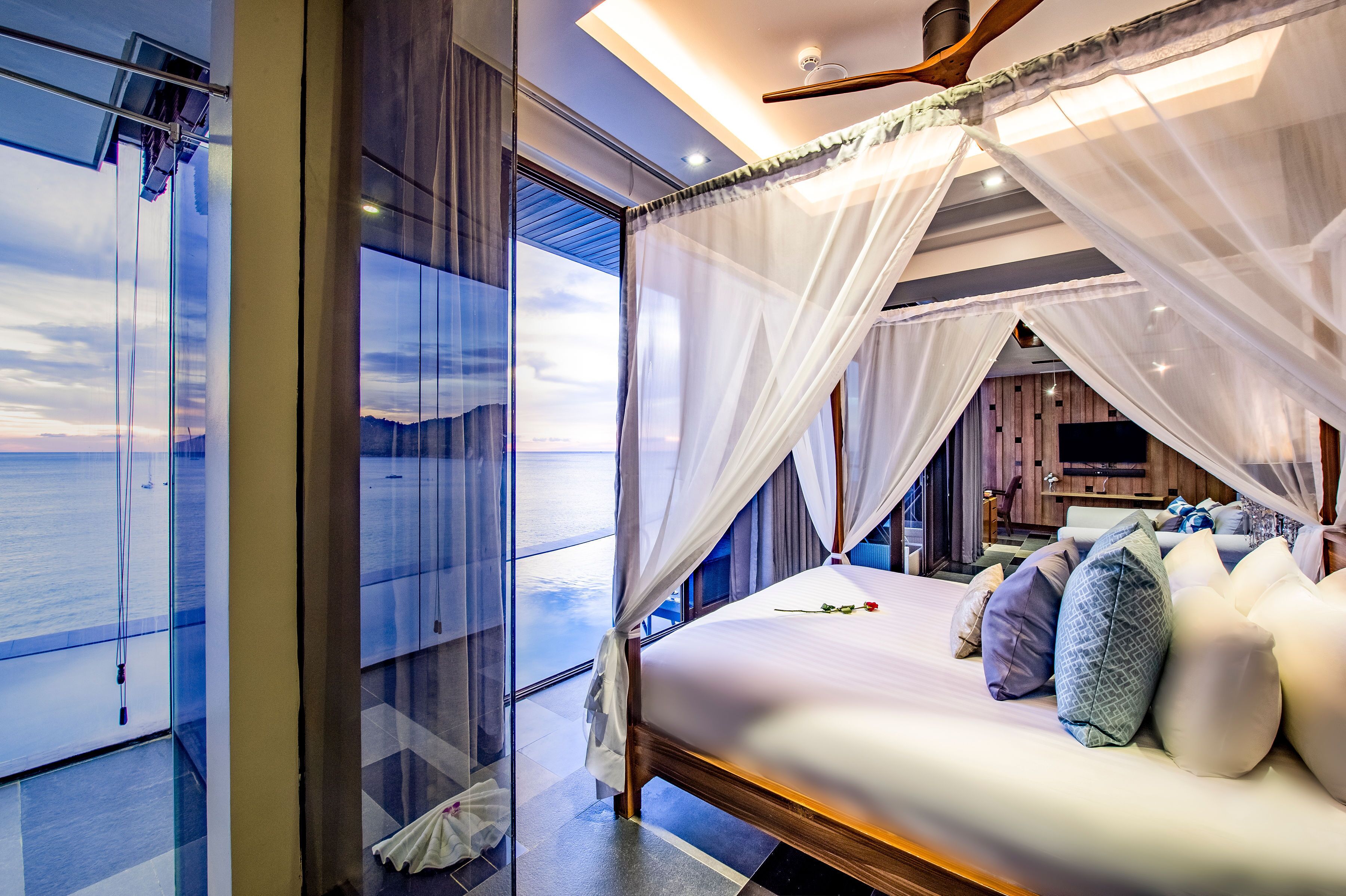 honeymoon private pool suite | 1 bedroom, premium bedding, minibar, in-room safe