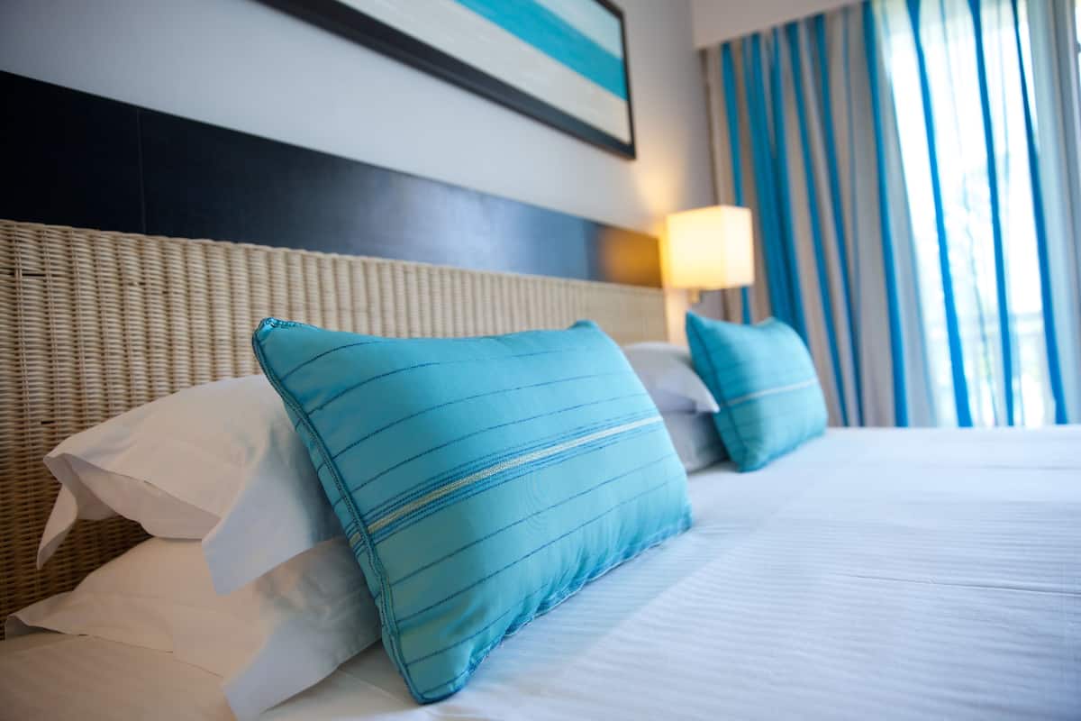 Hypo-allergenic bedding available, minibar, in-room safe, desk