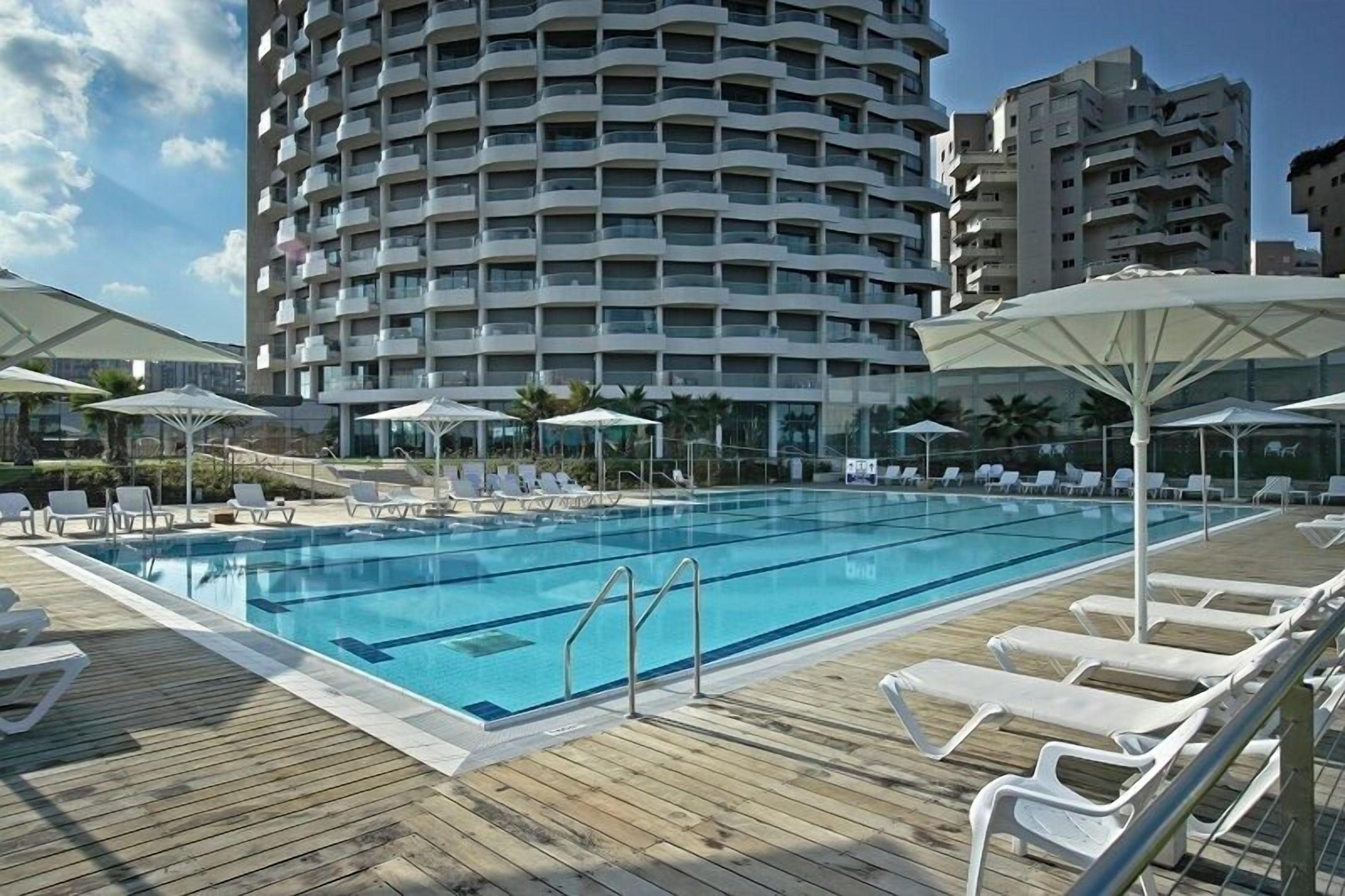 Photo - Play Hatzuk Beach