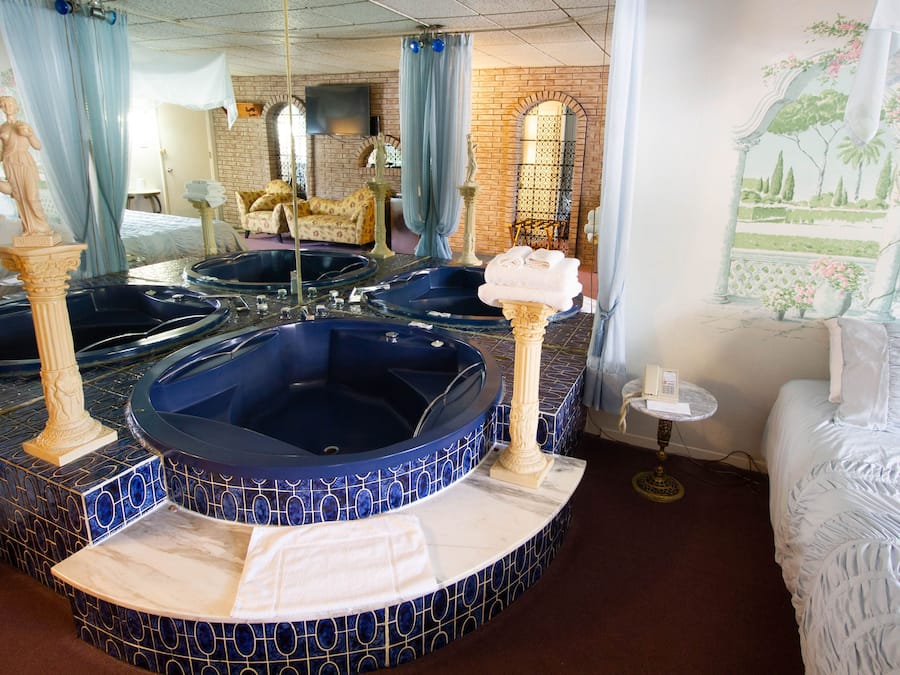 Romantic Studio, 1 King Bed, 2 Bathrooms | Down comforters, Select Comfort beds, individually decorated