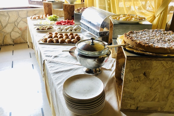 Free daily local cuisine breakfast