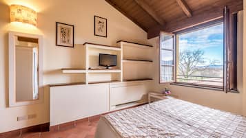 1 chambre, chambres insonorisées, Wi-Fi gratuit, draps fournis