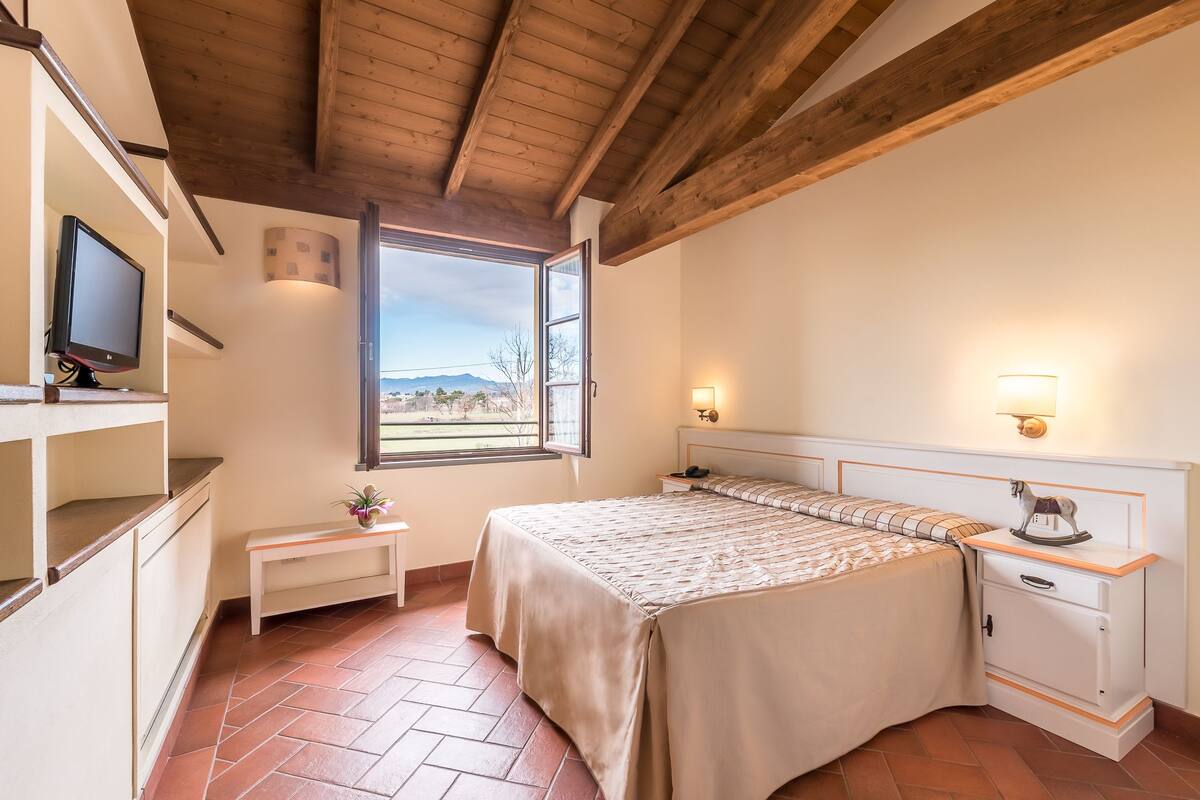 Sistema de insonorización, wifi gratis, ropa de cama