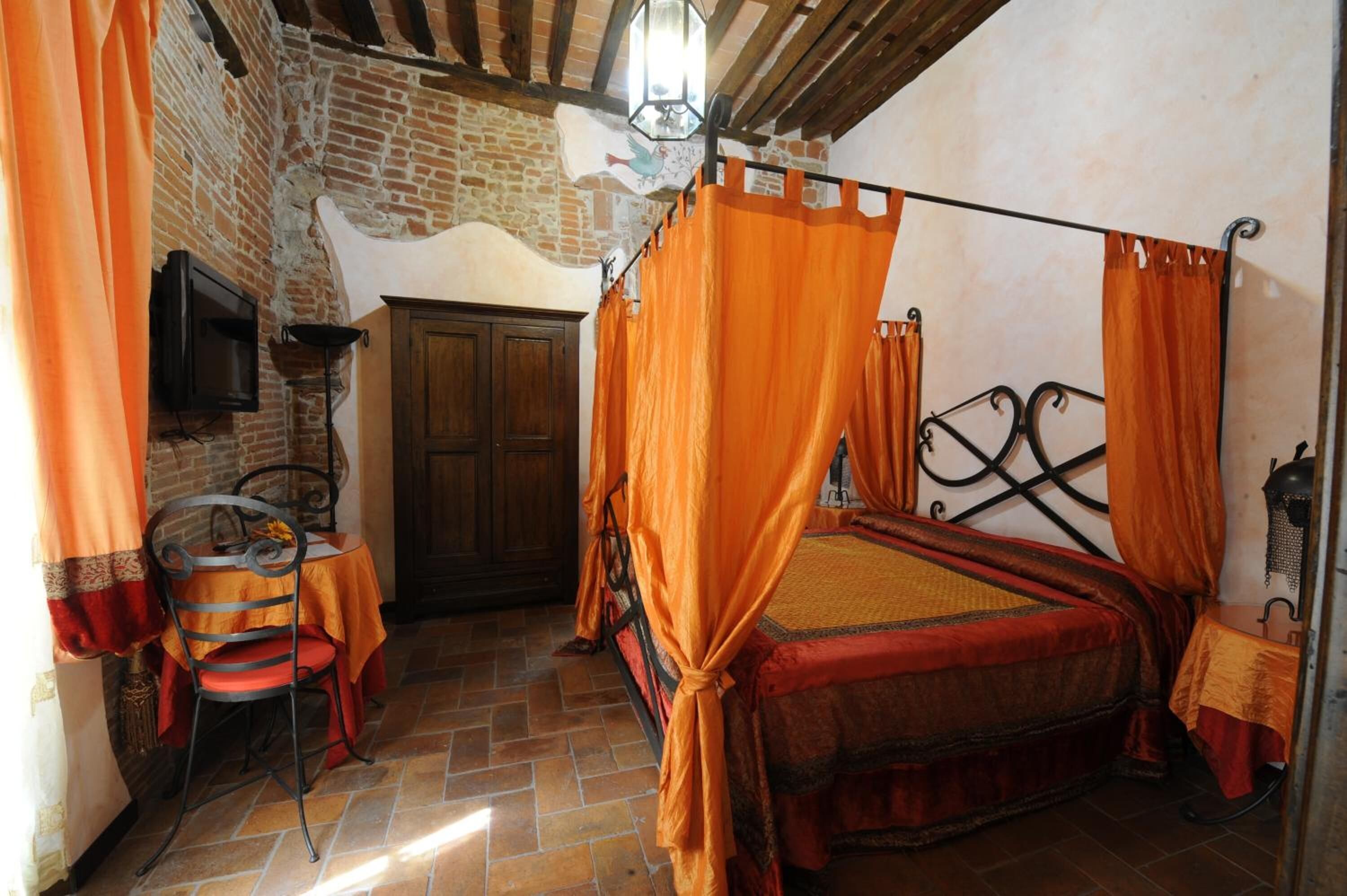 Photo - Antica Corte dei Principi Charming Rooms