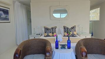 Ocean view honeymoon Suite | 6 bedrooms, iron/ironing board, free WiFi, bed sheets