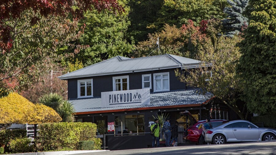 Pinewood Queenstown