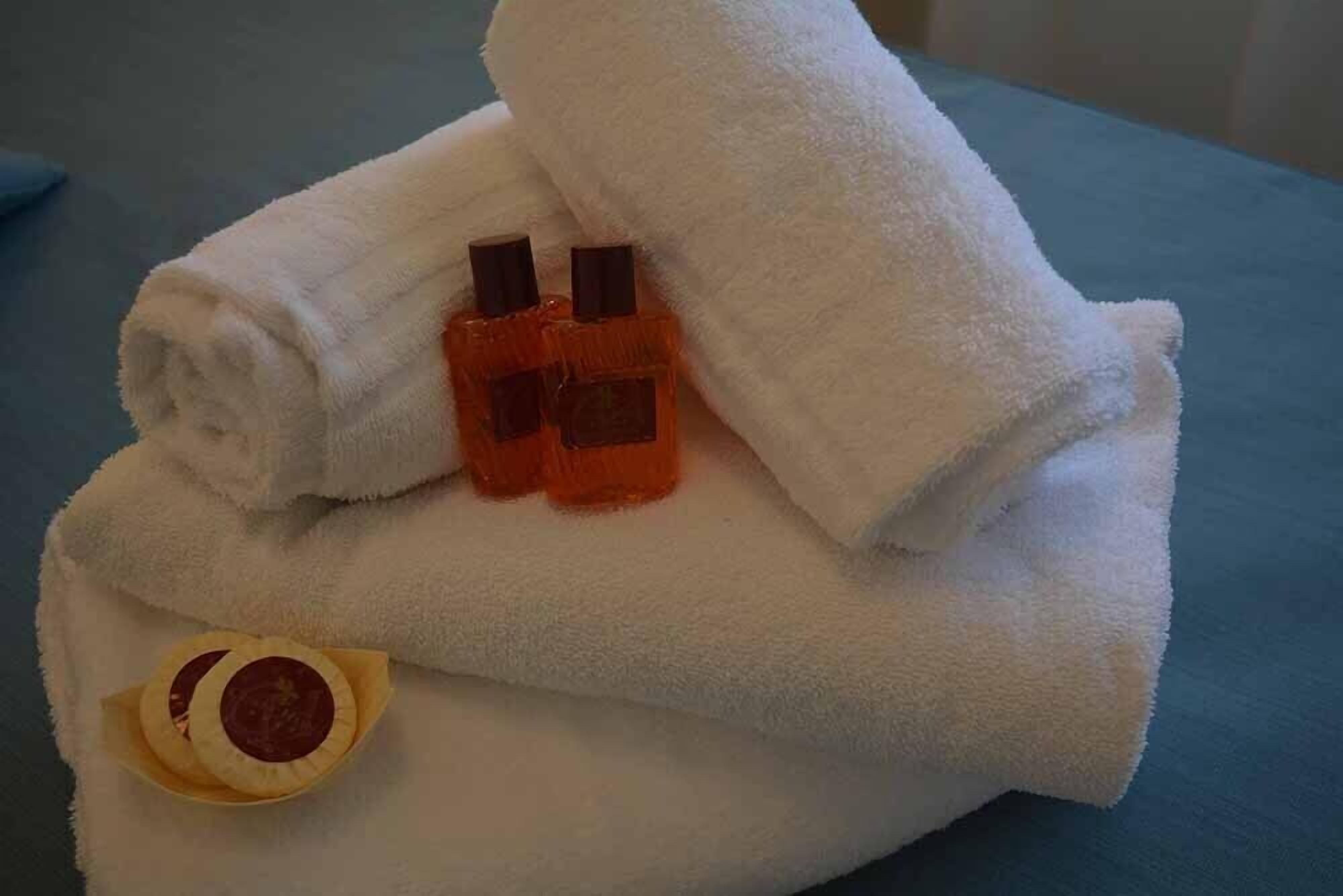 standard single room | minibar, in-room safe, desk, soundproofing