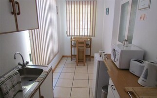 冰箱、微波炉、炉灶、茶具/咖啡用具