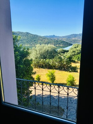 วิวระเบียง