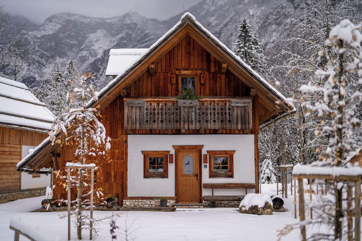Chalet ZLATOROG with Mountain - River view, Fireplace and Sauna | 1 slaapkamer, individueel gedecoreerd, individueel gemeubileerd