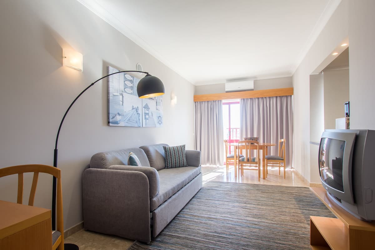 Appartement supérieur, 1 chambre | 1 chambre, literie de qualité, coffre-fort, fer et planche à repasser