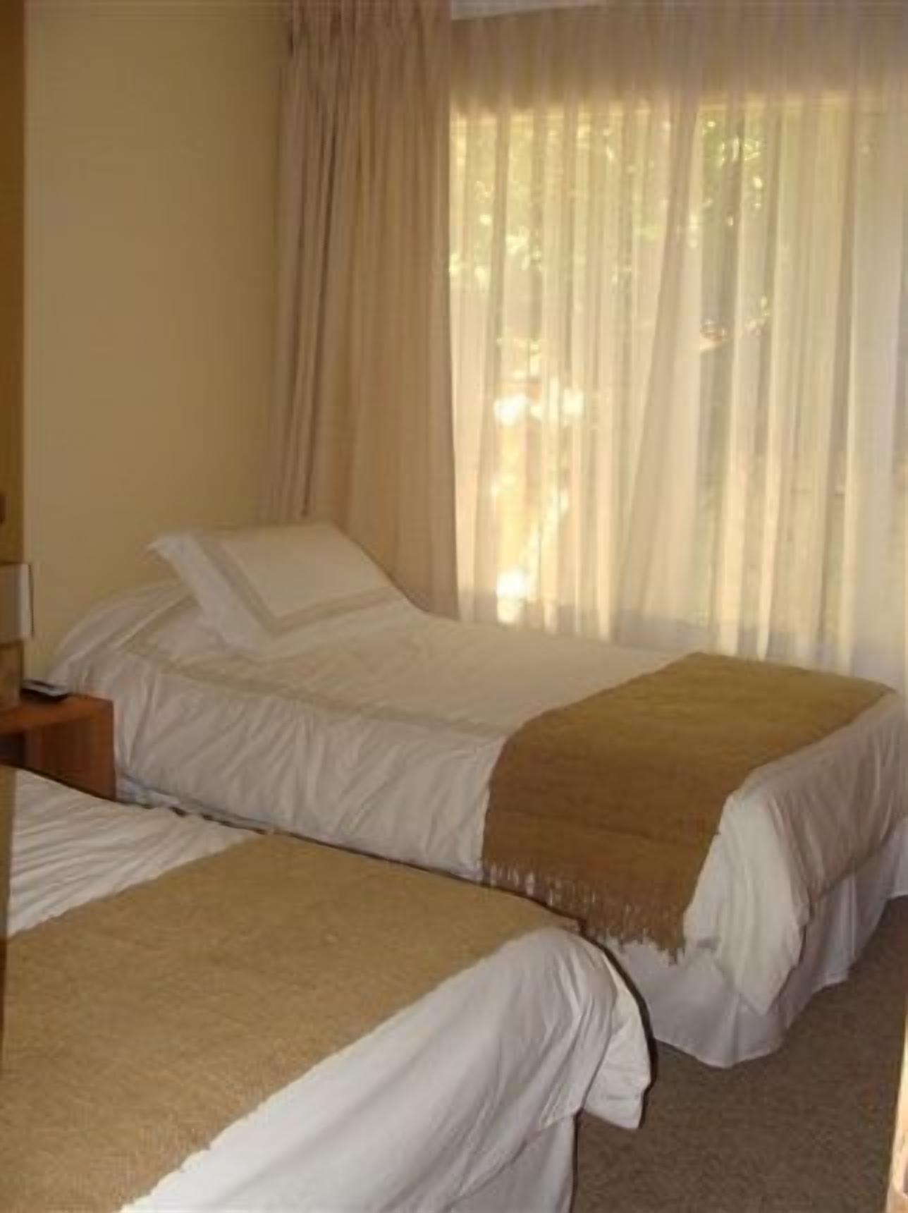 premium bedding, desk, free wifi