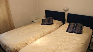 1 bedroom, Frette Italian sheets, premium bedding, in-room safe