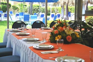 Café da manhã, almoço e jantar