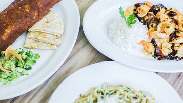 Breakfast, lunch and dinner served