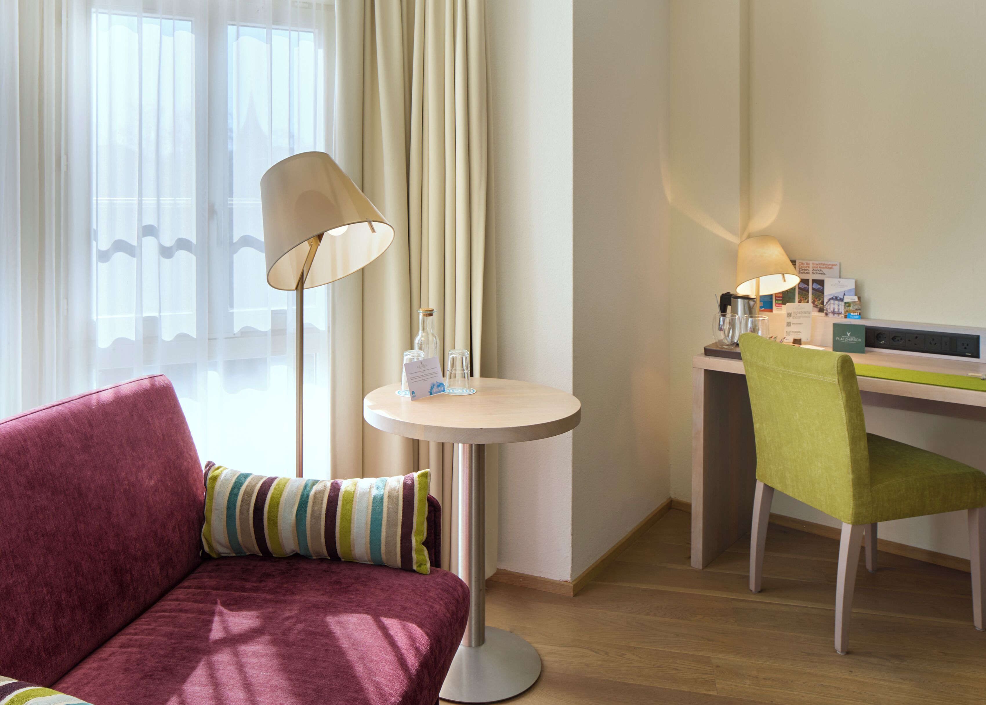 Foto - PLATZHIRSCH ZÜRICH - Downtown Boutique Hotel & Sushi Lounge
