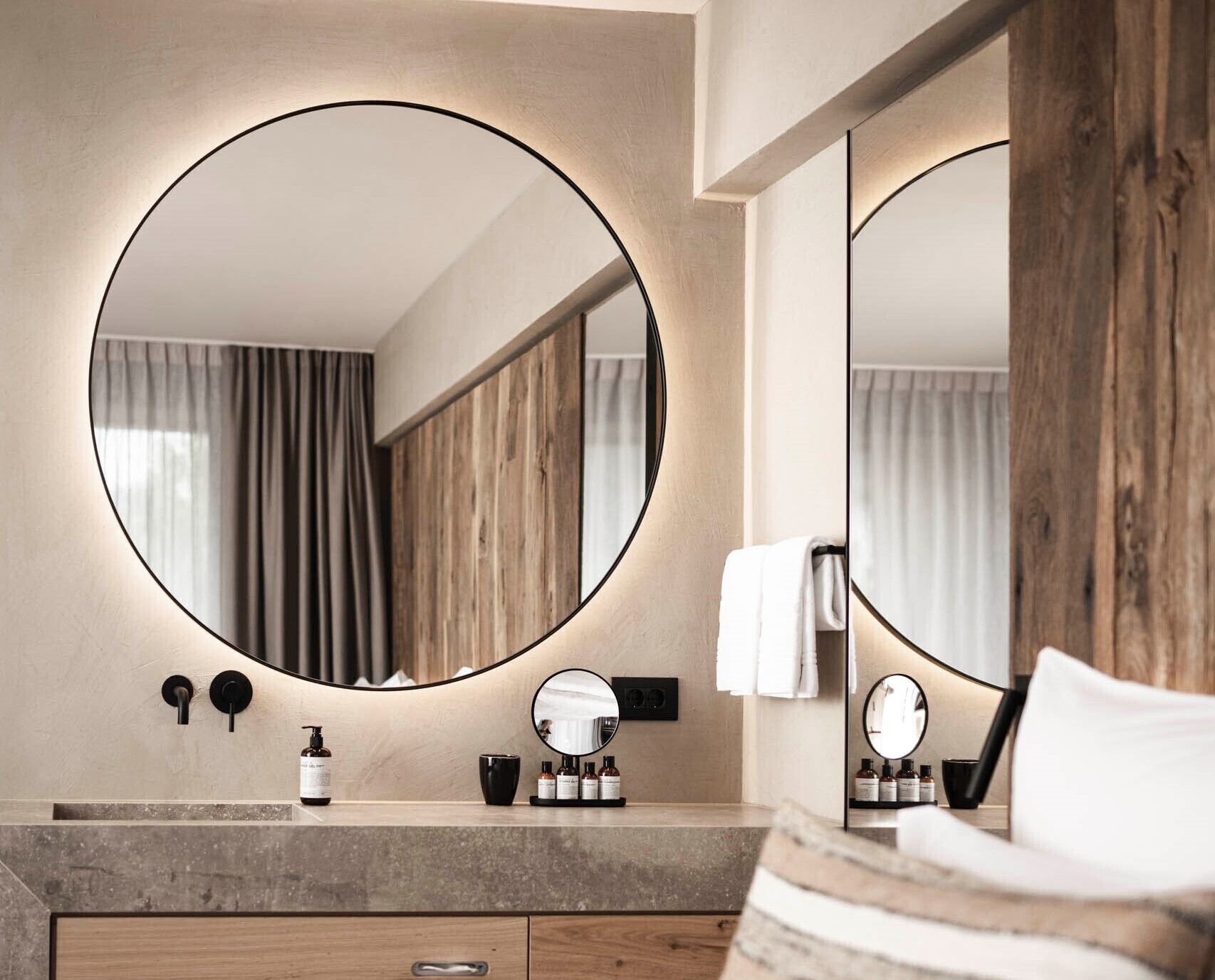 comfort double room, balcony | 1 bedroom, premium bedding, in-room safe, desk