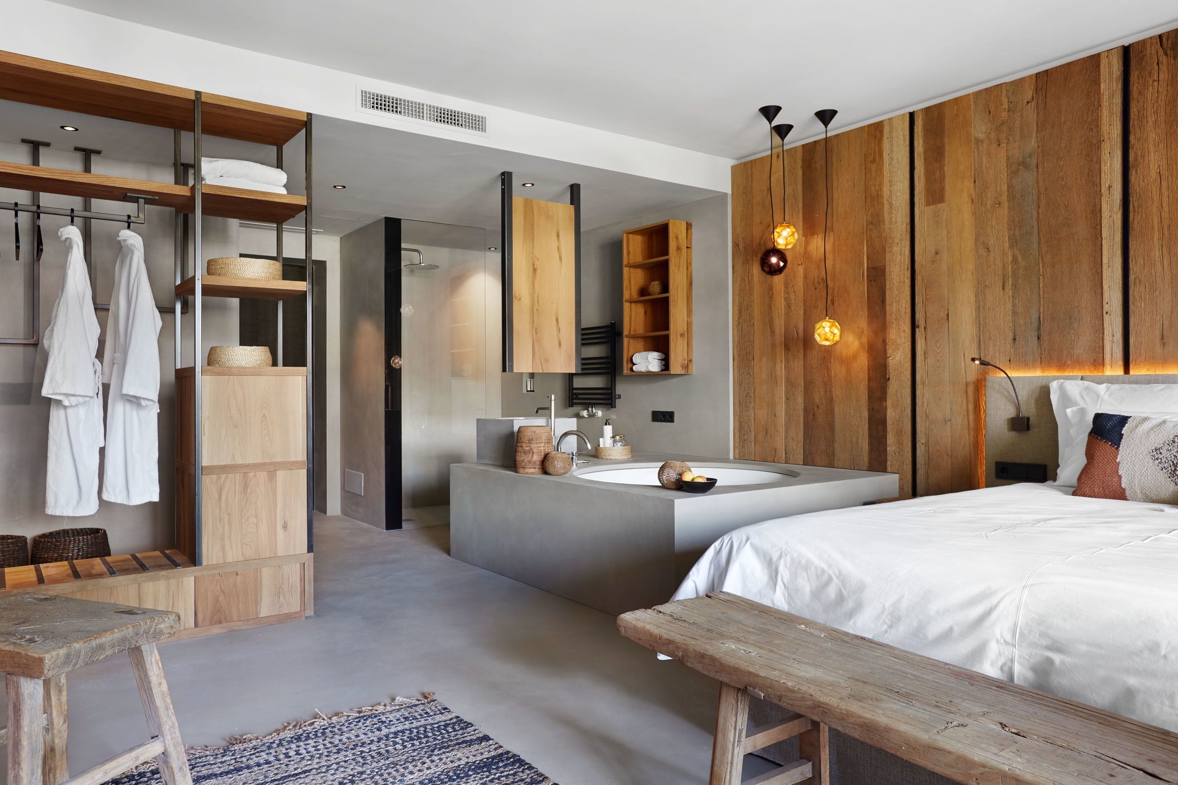 suite, sauna (wellness) | 1 bedroom, premium bedding, in-room safe, desk